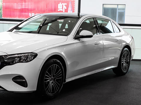 2026�� �Ŀ� E 260 L