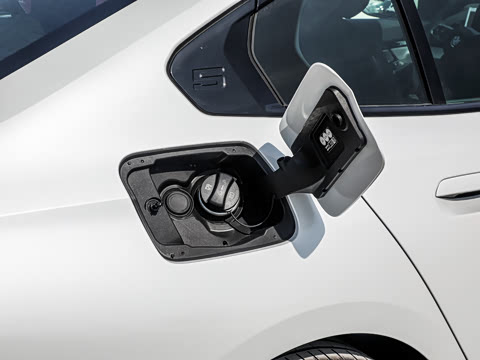 2026�� 530i ������ M�˶���װ