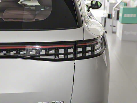 2025�� 210Ultra���Ȱ� 6��