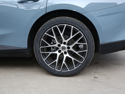 2026�� 1.5T 300 DCT���Ű�