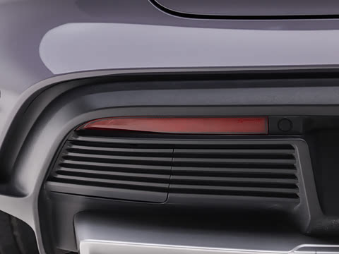 2026�� Taycan 4 Cross Turismo