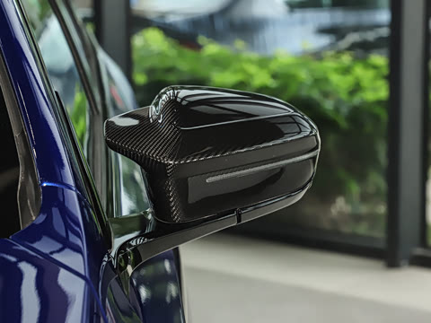 2025�� M5