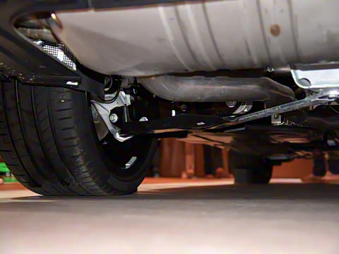 2025�� xDrive 40Li ������M�˶���ҹ��װ