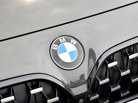 2026�� 430i M�˶���ҹ��װ