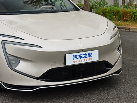 2026�� Ultra ���������