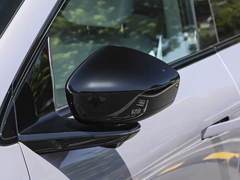 2026�� ���� 1704 Max �콢��