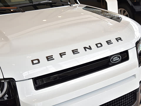 2026�� 110 3.0T P400 X-Dynamic HSE