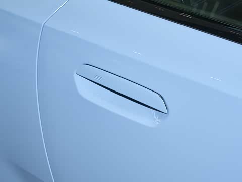 2026�� M240i xDrive