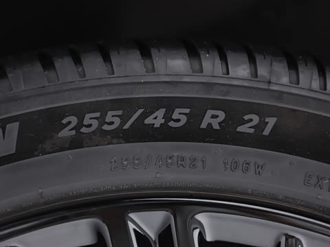 2026�� 725 Max