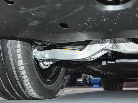 2025�� ���� Ultra�� 53.4kWh 6���� (896�߼����״