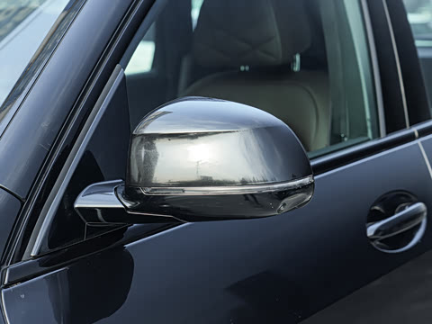 2026�� xDrive 40Li ������M�˶���ҹ��װ