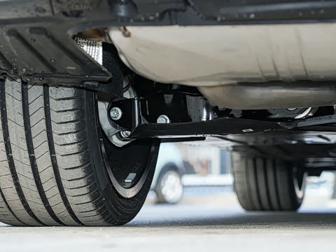 2026�� xDrive 40Li ������M�˶���ҹ��װ