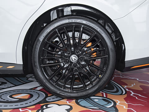 2025�� ������ 2.0T ������