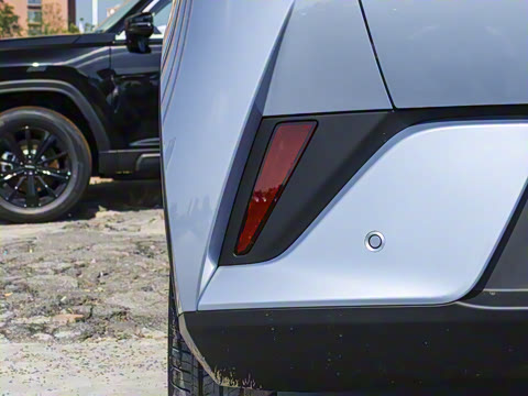 2025�� �Ǽݰ� 405km ���ڰ�