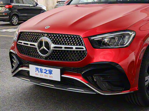 2025�� GLE 400 e 4MATIC