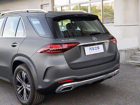 2025�� GLE 400 e 4MATIC