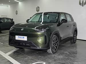 零跑A10售价6.58万元起  欢迎垂询