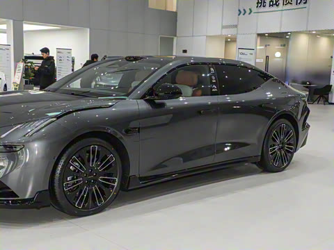 2025�� 120����Ultra H5