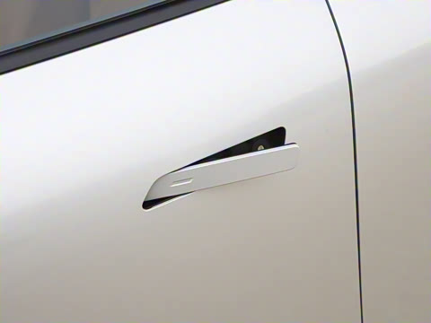 2026 007+  650 Ultra+״