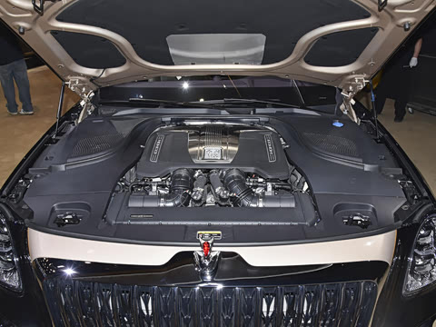 2026�� 4.0T V8��