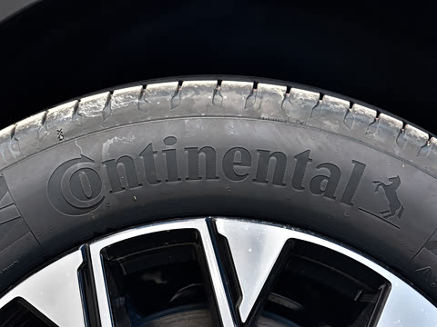 2026�� GLC 260 L 4MATIC �����