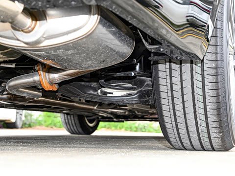 2025�� 2.0L SV �ڽ��