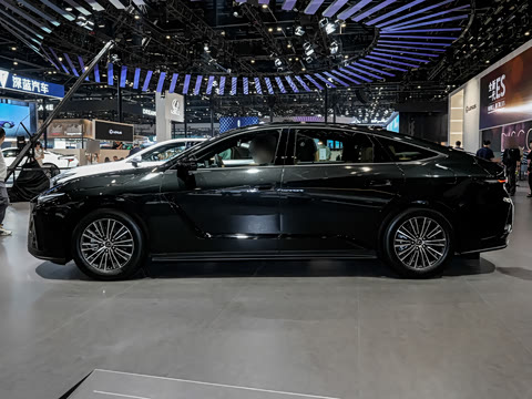 2026�� 300h