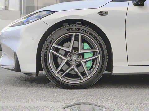 2025�� 710 Max��