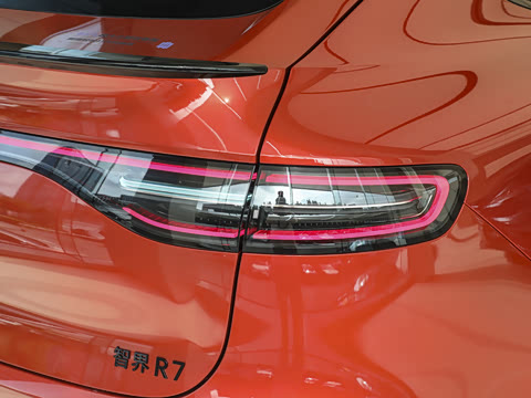 2026�� ���� Max+(896�߼����״