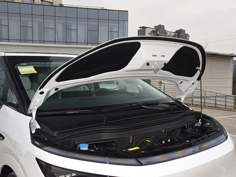 2026�� ���� 750 Ultra