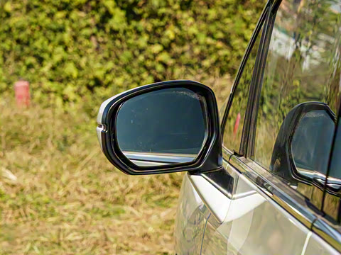 2026�� 2.0L e:HEV ��ҫ����