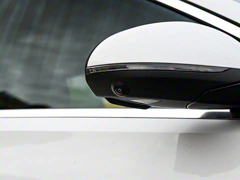 2026�� C 200 L �˶���