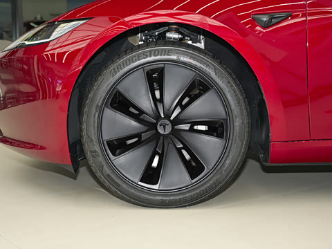 2025�� �Ŀ� ����������