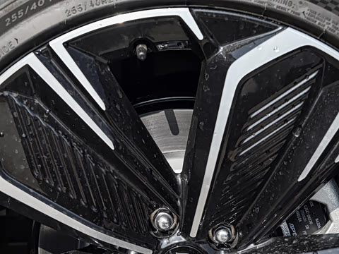 2026�� ����600 Max�˶���