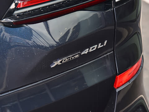 2026�� �Ŀ� xDrive 40Li ������M�˶���ҹ��װ
