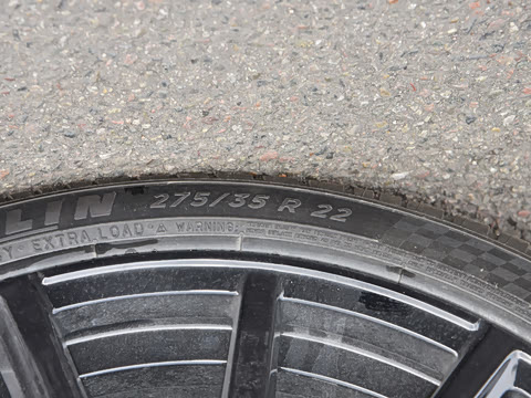 2026�� �Ŀ� xDrive 40Li ������M�˶���ҹ��װ