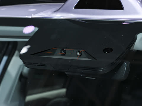 2026�� 565KM ���������