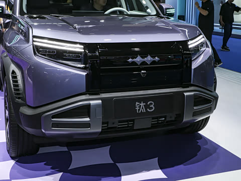 2026�� 565KM ���������