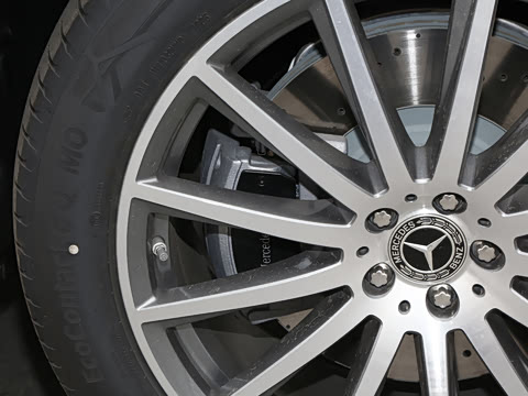 2026�� GLS 450 4MATIC ������