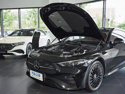 2025�� CLE 300 4MATIC �����ͽ��ܳ�