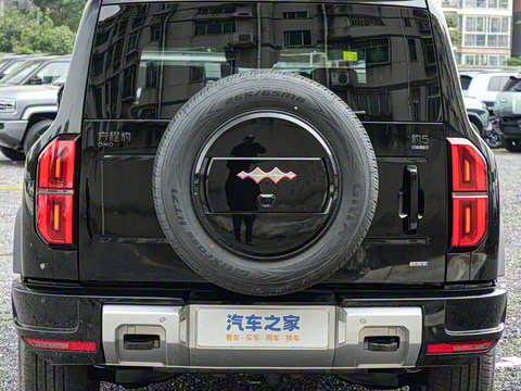 2025�� 210KM ����Ultra��