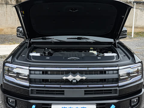 2025�� 210KM ����Ultra��