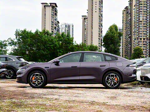 2026�� 240����Ultra