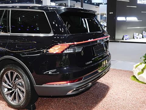 2024�� 3.0T V6 �������Ű� ����
