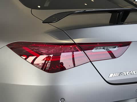 2026�� AMG CLA 45 S 4MATIC+