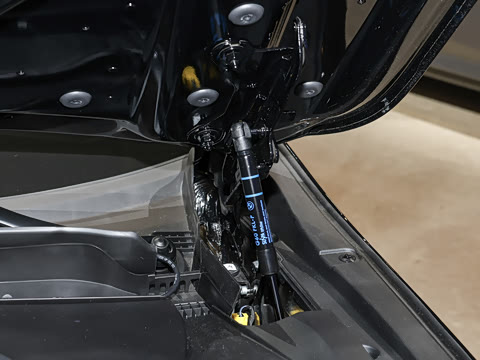 2026�� �Ŀ� 530Li ������ M�˶���װ