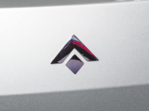 2025�� �Ŀ� 630 Max��