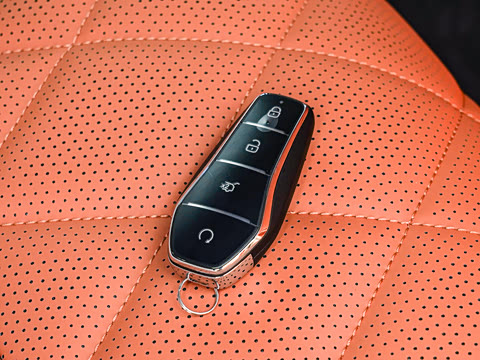 2026�� ���� 950KM ���������״��콢��