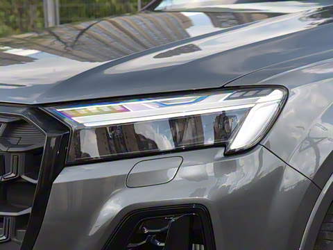 2025�� 55 TFSI quattro S line����ʿ��