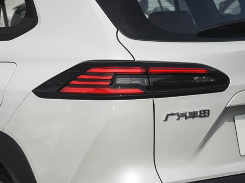 2026�� 2.0L CVT����PLUS��